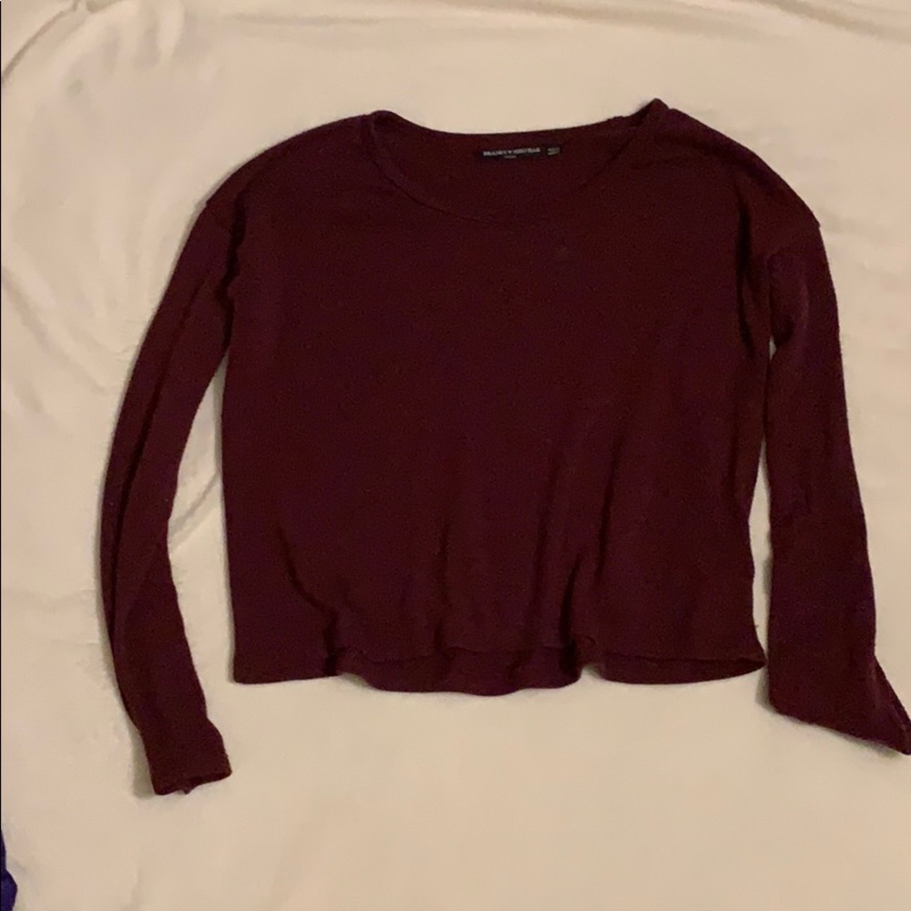 Maroon sweater